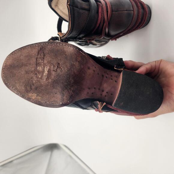 Flawless Freebird by Steven Black Crue worn twice no creases beautiful 9 - Picture 7 of 8